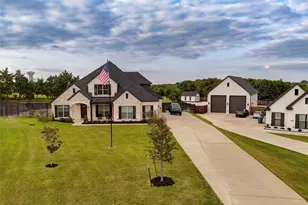 6210 Siena Cir, Midlothian, TX 76065 - Photo 2