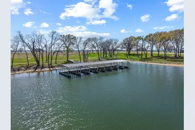 800 Peninsula Drive, Honey Grove, TX 75446 - Photo 28