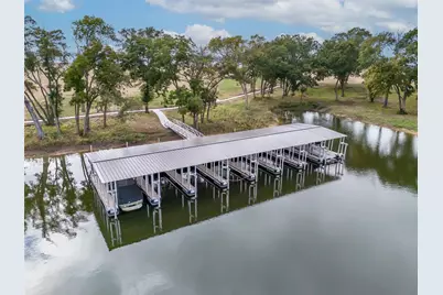 800 Peninsula Drive, Honey Grove, TX 75446 - Photo 16