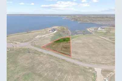 800 Peninsula Drive, Honey Grove, TX 75446 - Photo 22
