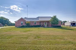 949 Stephen Ct, Farmersville, TX 75442 - Photo 4
