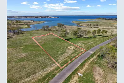 237 Lakeshore Terrace, Windom, TX 75492 - Photo 1