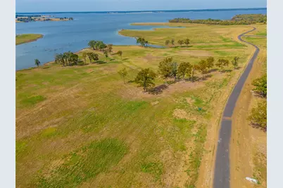 237 Lakeshore Terrace, Windom, TX 75492 - Photo 8