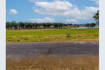 237 Lakeshore Terrace, Windom, TX 75492 - Photo 16