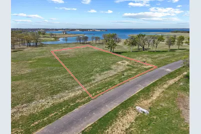 237 Lakeshore Terrace, Windom, TX 75492 - Photo 4