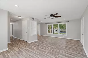 1113 Fair Ave, Gainesville, TX 76240 - Photo 16