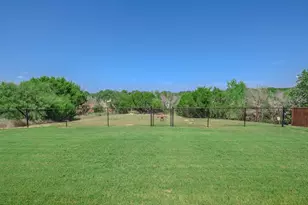 2404 Duro Ct, Granbury, TX 76048 - Photo 30