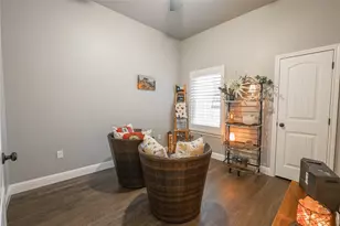 2404 Duro Ct, Granbury, TX 76048 - Photo 24