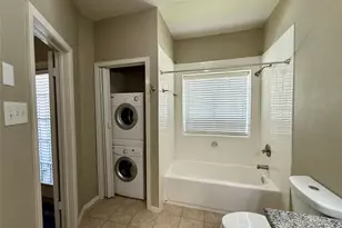 4800 W Lovers Ln, Dallas, TX 75209 - Photo 14