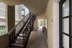 4800 W Lovers Ln, Dallas, TX 75209 - Photo 22