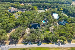 742 Boling Ranch Rd, Azle, TX 76020 - Photo 34