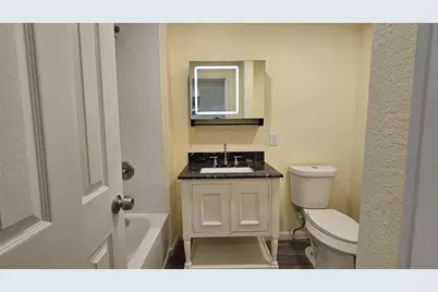 5065 Ridglea Lane #1009, Fort Worth, TX 76116 - Photo 6