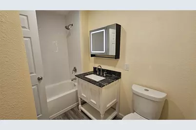 5065 Ridglea Lane #1009, Fort Worth, TX 76116 - Photo 8