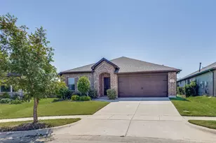 1404 Rosebush Rd, Aubrey, TX 76227 - Photo 1
