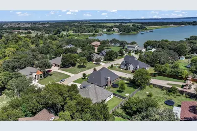 305 Familia Court, Azle, TX 76020 - Photo 4