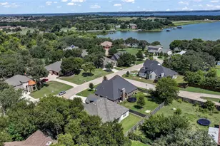 305 Familia Ct, Azle, TX 76020 - Photo 4