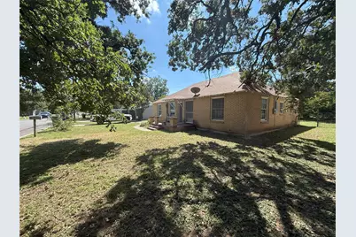 1130 N Ollie Street, Stephenville, TX 76401 - Photo 2