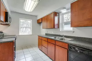 813 Colony Dr, Crowley, TX 76036 - Photo 6