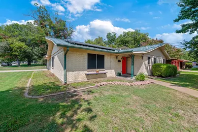 2108 Bettibart Street, Fort Worth, TX 76134 - Photo 4
