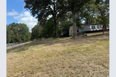 100 Crow Street, Mabank, TX 75156 - Photo 18