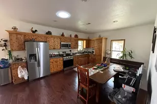 900 N Tiffin Rd, Ranger, TX 76470 - Photo 16