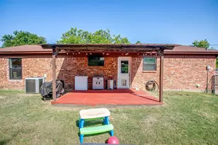 1211 Van Winkle St, Weatherford, TX 76086 - Photo 40