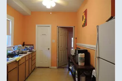 2721 Hemphill Street, Fort Worth, TX 76110 - Photo 10