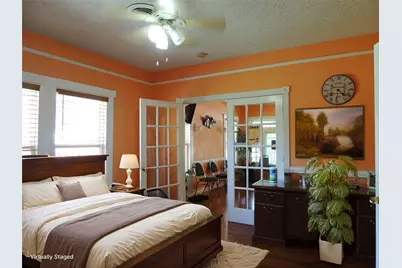 2721 Hemphill Street, Fort Worth, TX 76110 - Photo 4