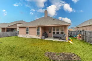 717 Woodcrest Dr, Ennis, TX 75119 - Photo 26