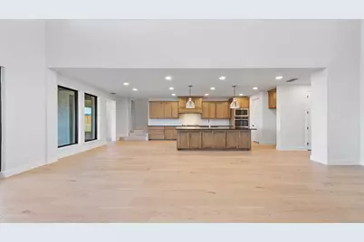 10484 Gray Hills Drive, Fort Worth, TX 76126 - Photo 6