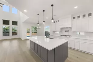 721 S Hidden Lks Dr, DeSoto, TX 75115 - Photo 10