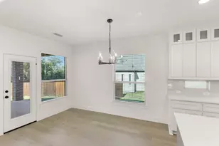 721 S Hidden Lks Dr, DeSoto, TX 75115 - Photo 20