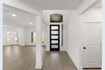 721 S Hidden Lakes Drive, DeSoto, TX 75115 - Photo 6