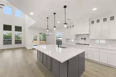 721 S Hidden Lakes Drive, DeSoto, TX 75115 - Photo 12