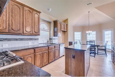 7311 Padilla, Grand Prairie, TX 75054 - Photo 18