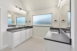 321 Bowrider Ln, Granbury, TX 76049 - Photo 26