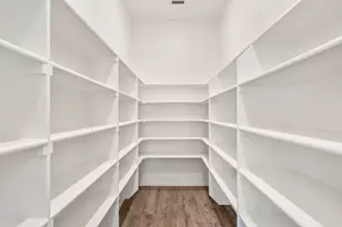 321 Bowrider Ln, Granbury, TX 76049 - Photo 22