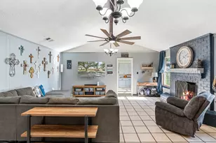 1107 Griffith Ave, Terrell, TX 75160 - Photo 2