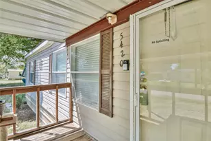 5420 Water View Dr, Granbury, TX 76048 - Photo 4