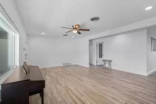 421 E Tarrant Rd, Grand Prairie, TX 75050 - Photo 16