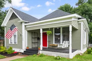 1004 W 5th Ave, Corsicana, TX 75110 - Photo 1