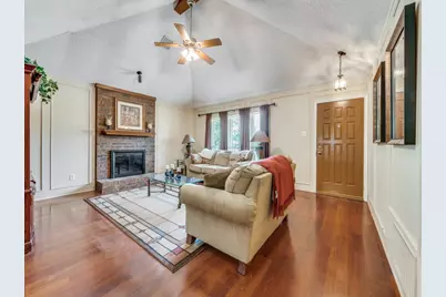 3221 Northview, Carrollton, TX 75007 - Photo 4