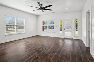 329 S 2nd St, Wylie, TX 75098 - Photo 4