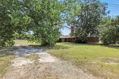1820 Houston Road, Burleson, TX 76028 - Photo 2
