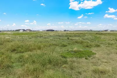 1370 Shiloh Church Road, Crawford, TX 76638 - Photo 14