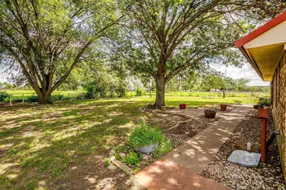 401 Eddy Avenue, Joshua, TX 76058 - Photo 12