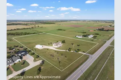 1397 Ole School Parkway, Crawford, TX 76638 - Photo 32