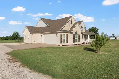 1397 Ole School Parkway, Crawford, TX 76638 - Photo 2