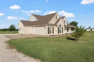 1397 Ole School Pkwy, Crawford, TX 76638 - Photo 2
