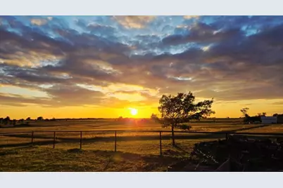 1397 Ole School Parkway, Crawford, TX 76638 - Photo 34